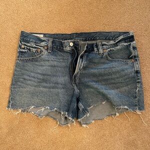 GAP Blue Jean Shorts Distressed Cut-Off Hem